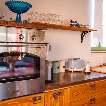 1 Bedroom Pet Friendly In Сasa de vacaciones Ražanac